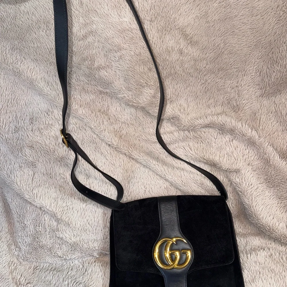 Gucci Suede Medium Arli Crossbody Bag with Iconic GG Hardware